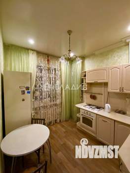 1-к квартира, вторичка, 42м2, 3/3 этаж