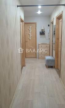 4-к квартира, вторичка, 80м2, 1/9 этаж