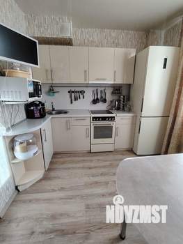 2-к квартира, вторичка, 54м2, 1/3 этаж