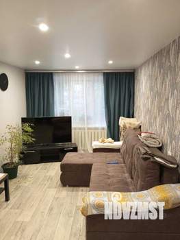 3-к квартира, вторичка, 63м2, 1/5 этаж