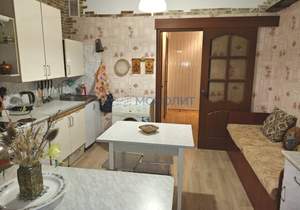 2-к квартира, вторичка, 53м2, 1/10 этаж