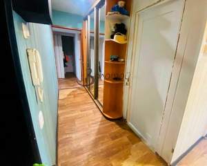 3-к квартира, вторичка, 60м2, 9/9 этаж