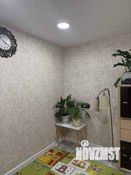 2-к квартира, вторичка, 42м2, 8/9 этаж