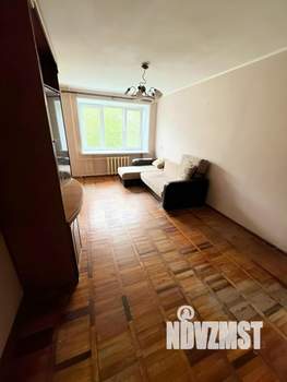 4-к квартира, вторичка, 62м2, 4/5 этаж