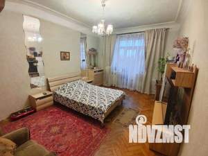 2-к квартира, вторичка, 67м2, 5/5 этаж