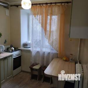2-к квартира, вторичка, 39м2, 5/5 этаж