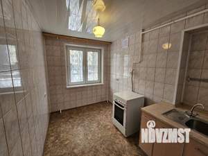 3-к квартира, вторичка, 53м2, 1/9 этаж