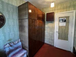 4-к квартира, вторичка, 60м2, 1/3 этаж
