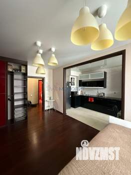 1-к квартира, вторичка, 54м2, 8/18 этаж