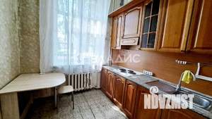 2-к квартира, вторичка, 60м2, 1/4 этаж
