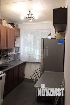 2-к квартира, вторичка, 43м2, 1/9 этаж