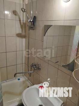 3-к квартира, вторичка, 64м2, 8/9 этаж