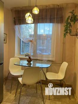 2-к квартира, вторичка, 43м2, 1/9 этаж