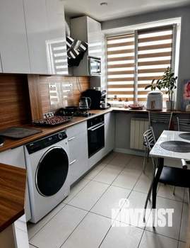 3-к квартира, вторичка, 58м2, 8/9 этаж