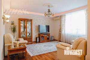 4-к квартира, вторичка, 121м2, 3/7 этаж