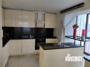 4-к квартира, вторичка, 88м2, 5/15 этаж