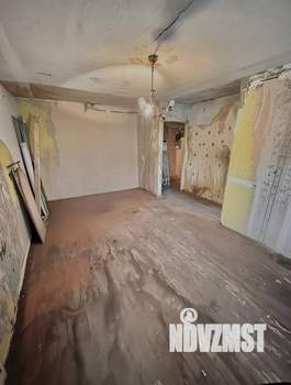 2-к квартира, вторичка, 44м2, 3/5 этаж