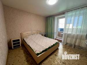2-к квартира, вторичка, 66м2, 1/10 этаж