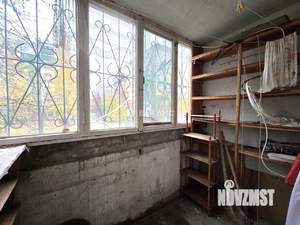 2-к квартира, вторичка, 50м2, 1/10 этаж