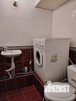 2-к квартира, вторичка, 53м2, 1/8 этаж