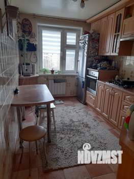 3-к квартира, вторичка, 63м2, 9/9 этаж
