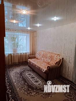 3-к квартира, вторичка, 44м2, 1/4 этаж