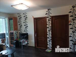 4-к квартира, вторичка, 59м2, 3/5 этаж