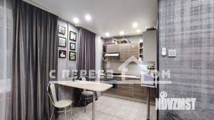 2-к квартира, вторичка, 43м2, 1/4 этаж