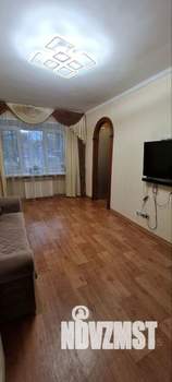 3-к квартира, вторичка, 56м2, 1/5 этаж