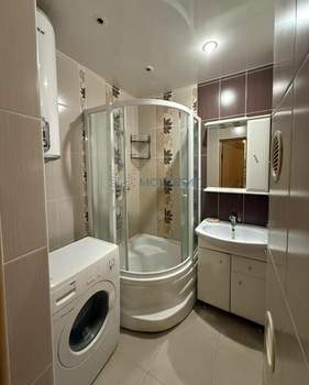 2-к квартира, вторичка, 67м2, 1/11 этаж