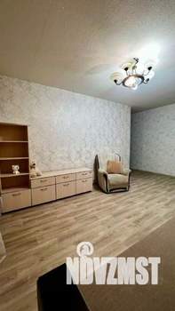 3-к квартира, вторичка, 43м2, 1/5 этаж