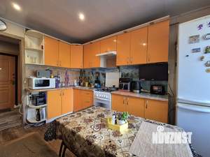 3-к квартира, вторичка, 63м2, 1/9 этаж