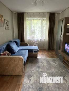 3-к квартира, вторичка, 58м2, 1/9 этаж