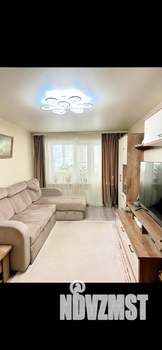 3-к квартира, вторичка, 61м2, 1/9 этаж