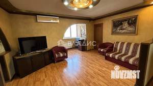 3-к квартира, вторичка, 67м2, 9/10 этаж