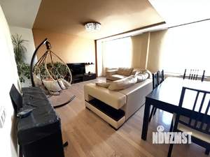 4-к квартира, вторичка, 108м2, 8/17 этаж
