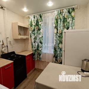 2-к квартира, вторичка, 42м2, 1/5 этаж