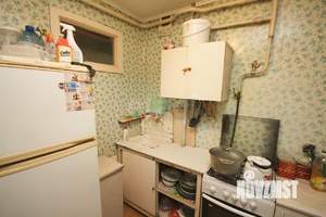 2-к квартира, вторичка, 44м2, 1/9 этаж