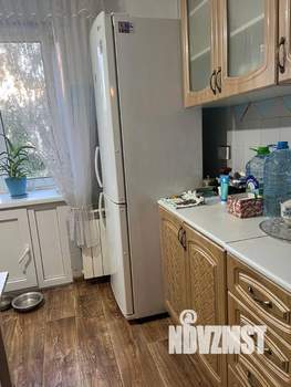 3-к квартира, вторичка, 58м2, 6/9 этаж