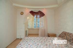 2-к квартира, вторичка, 62м2, 9/10 этаж
