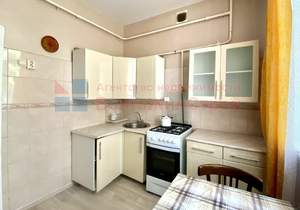 2-к квартира, вторичка, 56м2, 1/5 этаж