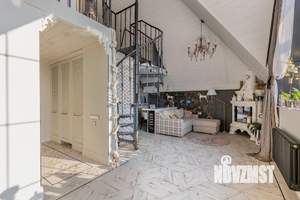 2-к квартира, вторичка, 118м2, 4/4 этаж