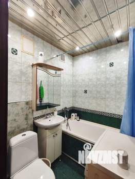 2-к квартира, вторичка, 42м2, 1/5 этаж