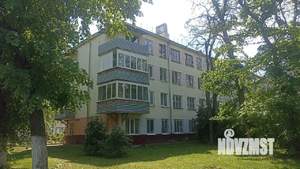 3-к квартира, вторичка, 68м2, 1/4 этаж