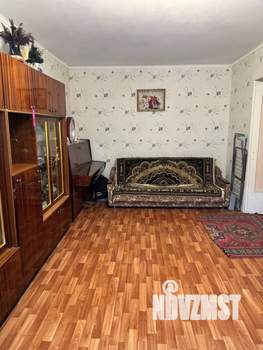 2-к квартира, вторичка, 42м2, 1/5 этаж