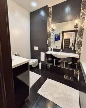 2-к квартира, вторичка, 70м2, 8/8 этаж