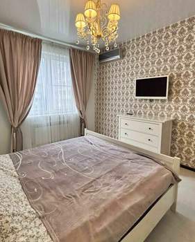 2-к квартира, вторичка, 70м2, 8/8 этаж
