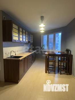 3-к квартира, вторичка, 102м2, 12/18 этаж