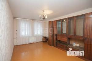 3-к квартира, вторичка, 62м2, 2/2 этаж