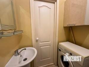 Студия квартира, вторичка, 17м2, 1/10 этаж